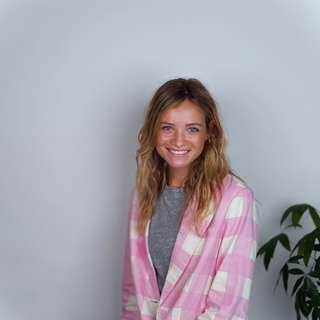 wedding flower preservation, pressed flowers, dried flowers, pressed flower frame, flower preservation, wedding ideas, flower preservation near me, wedding vendors near me